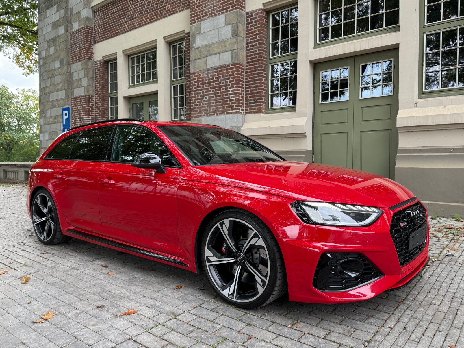 Audi RS4 Avant 2.9 TFSI Quattro, Rouge, Cuir et Alcantara, Achat, Euro 6