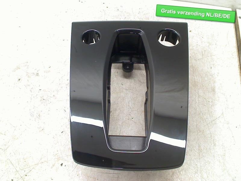 SELECTEUR DE VITESSES AUTOMATIQUES Audi A3 Allstreet (8YJ), Auto-Union-Straße  1,
85057  Ingolstadt, DE, Info@audi.de, Audi, Utilisé