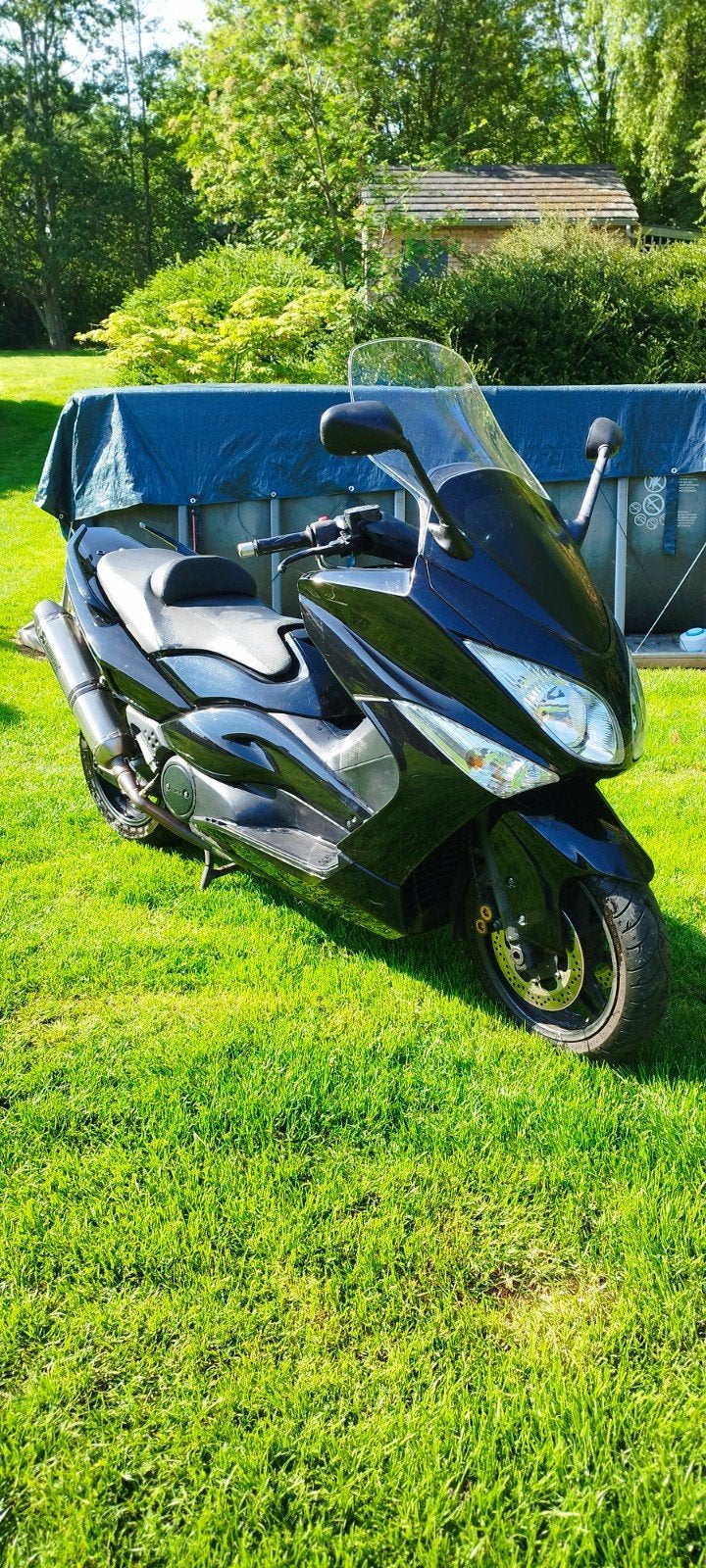 TMax 500 , ligne complète Akrapovic titane, db killer inclus, Enlèvement, Essence