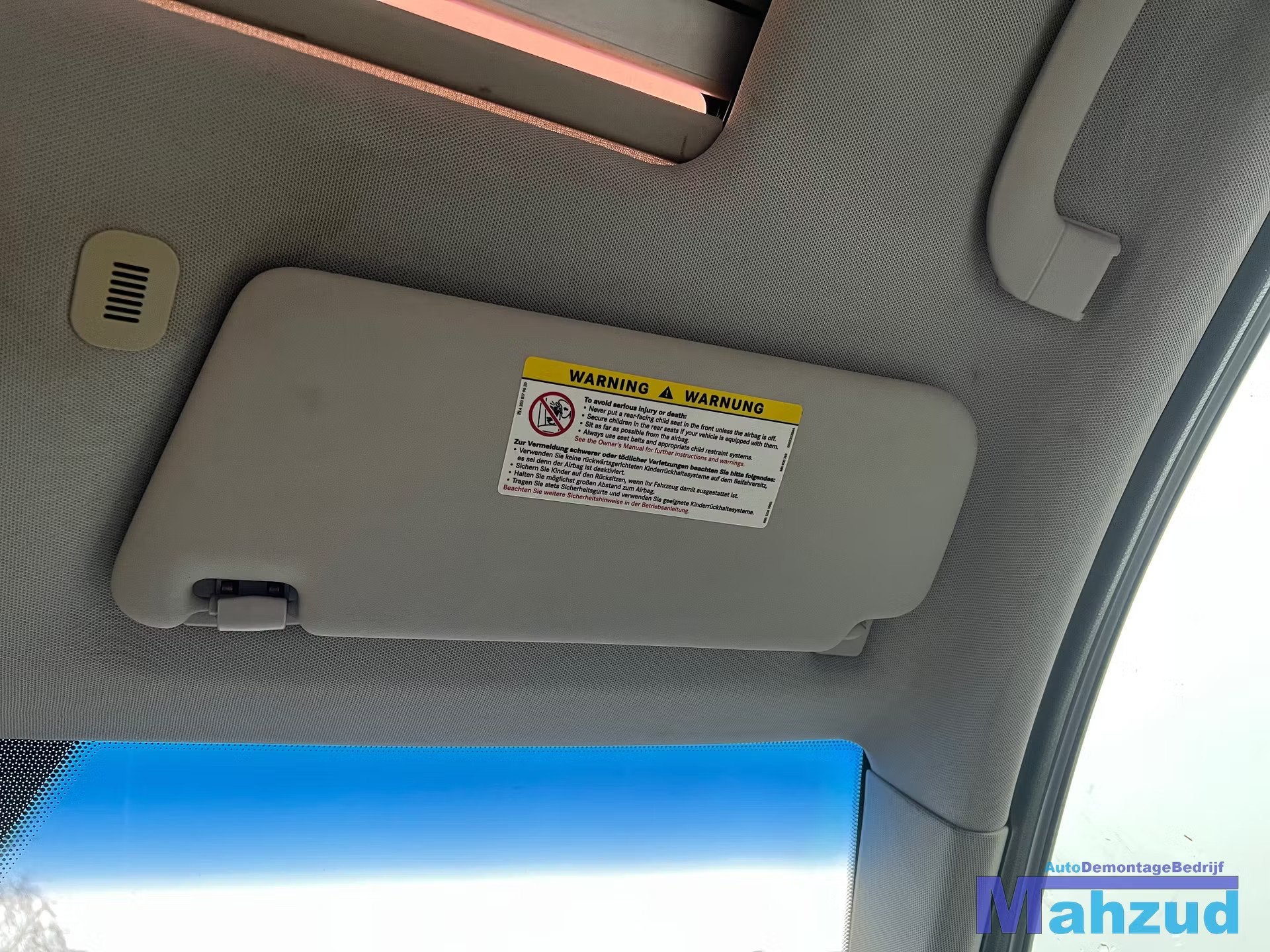 MERCEDES B KLASSE W245 rechts zonneklep 2005-2011, Mercedes-Benz AG, Mercedes-Benz, Utilisé, Mercedesstrasse 120
70372  Stuttgart, DE
