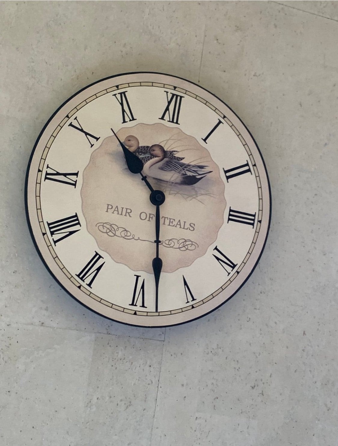 Horloge murale de qualité, achetée chez un horloger Suisse, Enlèvement, Comme neuf, Horloge murale