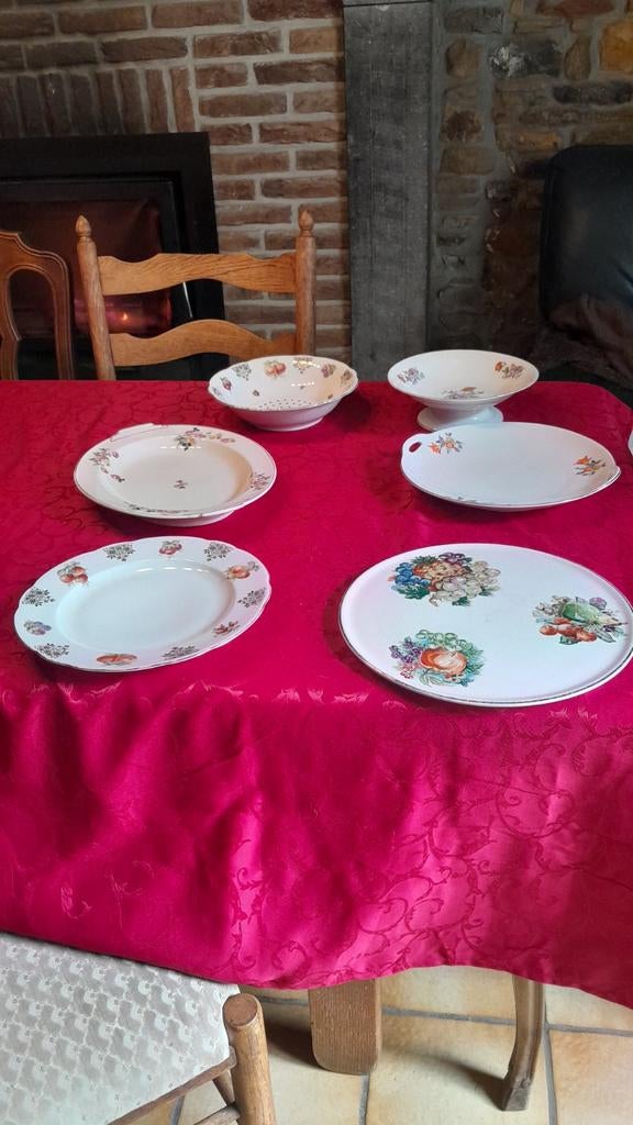 Vaisselle ancienne [plats], Enlèvement