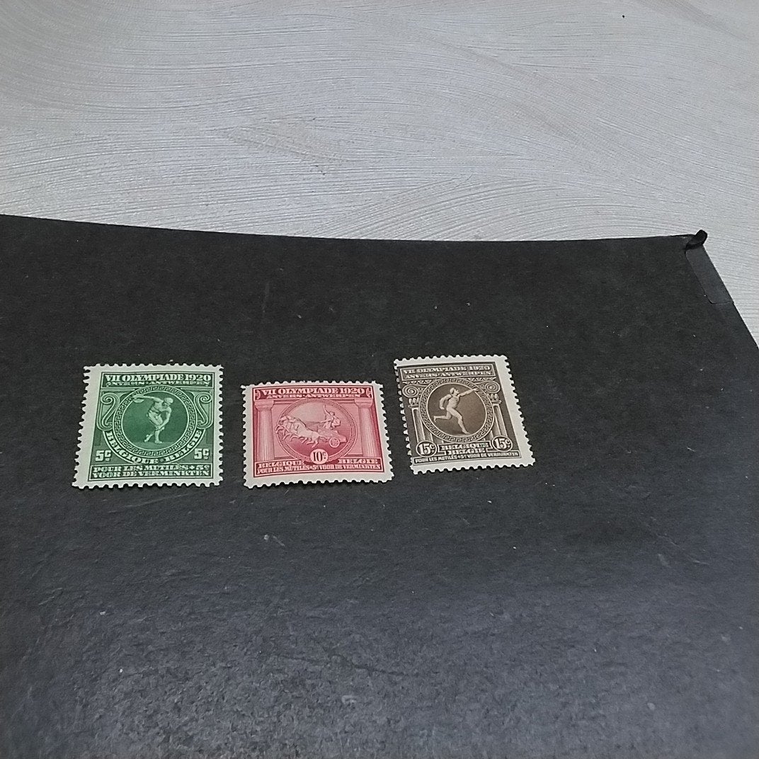 BELGIE 179/181 scharnier met cote 7,50 €, Ophalen of Verzenden