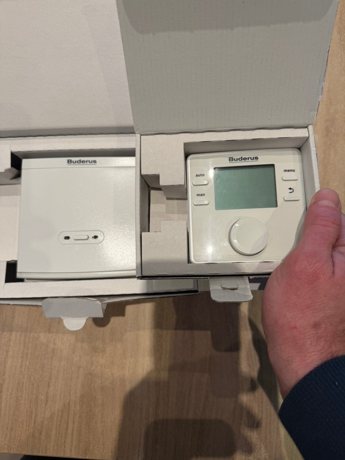 Buderus thermostaat, Ophalen, Zo goed als nieuw