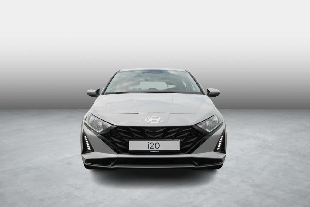 Hyundai i20 1.0 T-GDi 74kW Twist, Argent ou Gris, Entreprise, Boîte manuelle, Entretenue par le concessionnaire