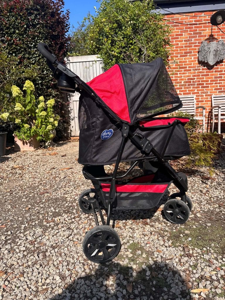 Huisdier buggy, Dieren en Toebehoren, Ophalen, Zo goed als nieuw