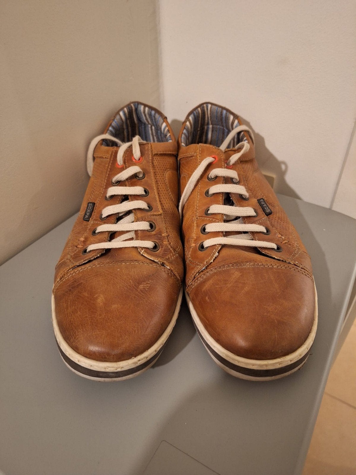 Bruine herenschoenen Scapa, Ophalen