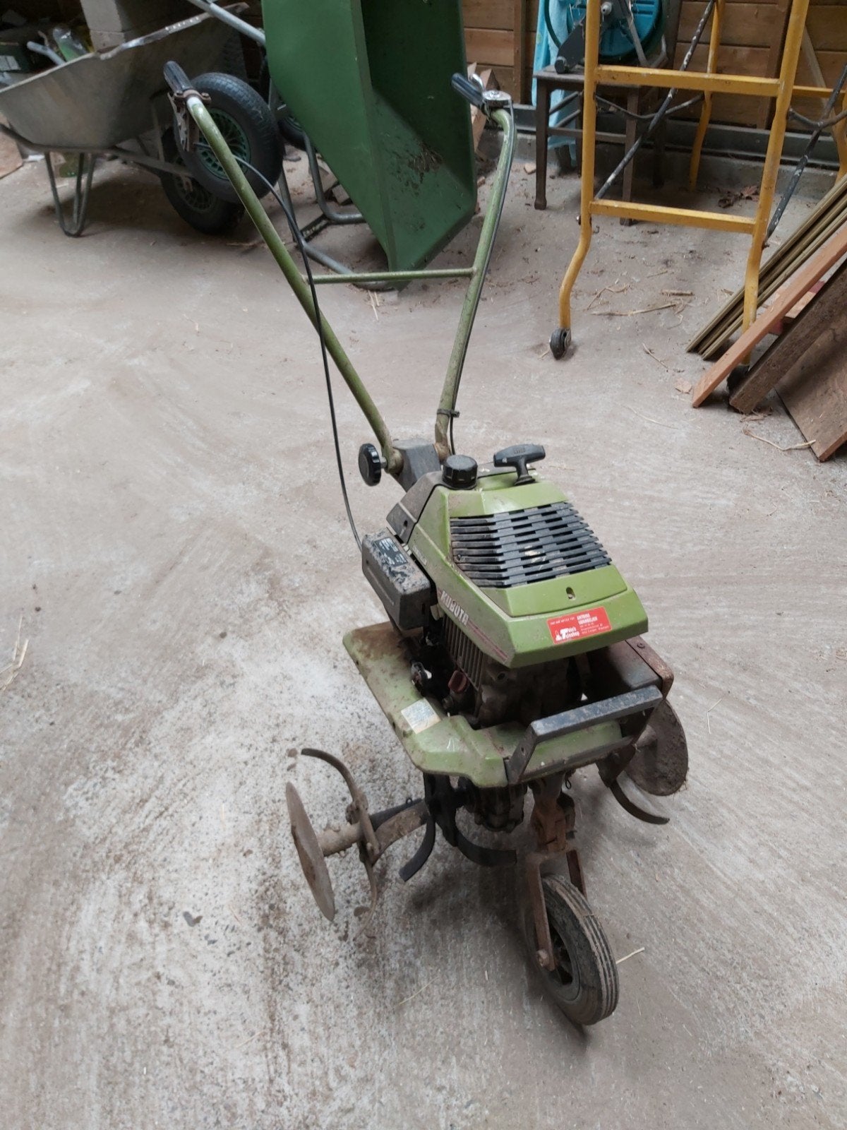 kubota tiller T150-D, Ophalen, Gebruikt