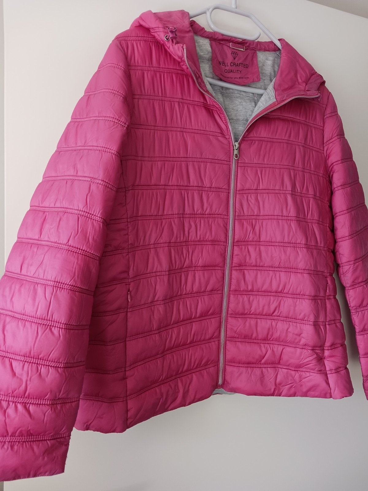 Roze jas merk C&A net als nieuw te koop.M 44, Kleding | Dames, Jassen | Zomer, Ophalen, Maat 42/44 (L), Zo goed als nieuw, Roze