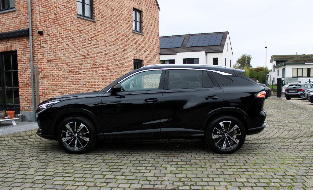 SPLINTERNIEUWE MG HS Hybrid  1.5 Turbo Luxury Edition, Autos, Achat, Euro 6, Entreprise, Garantie prolongée