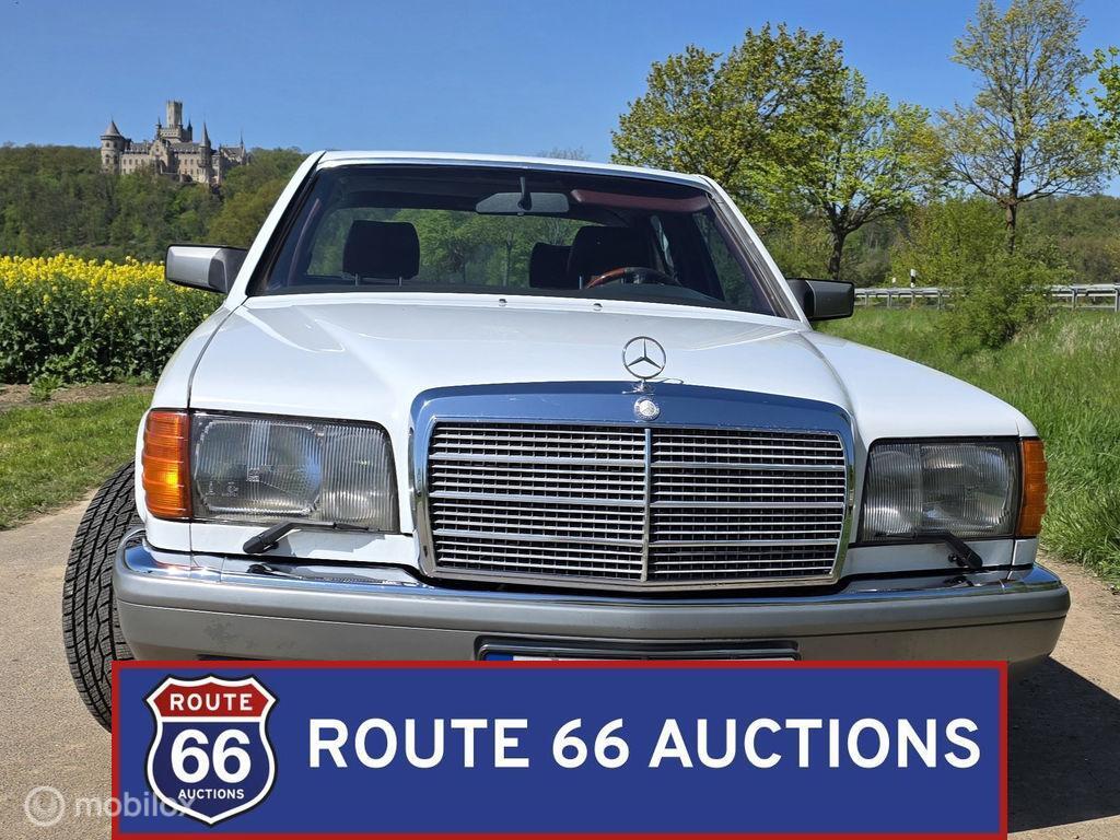 Mercedes-Benz 300 SE | 1985 | Route 66 Auctions, Auto's, Zwart, Mercedes-Benz, Bedrijf, Handgeschakeld