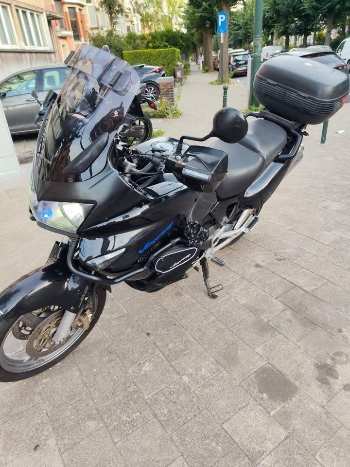 Honda XL 1000 VARADERO Injection 67000 KM, Motos, Poignées chauffantes, Permis Moto A, Tourisme, Occasion