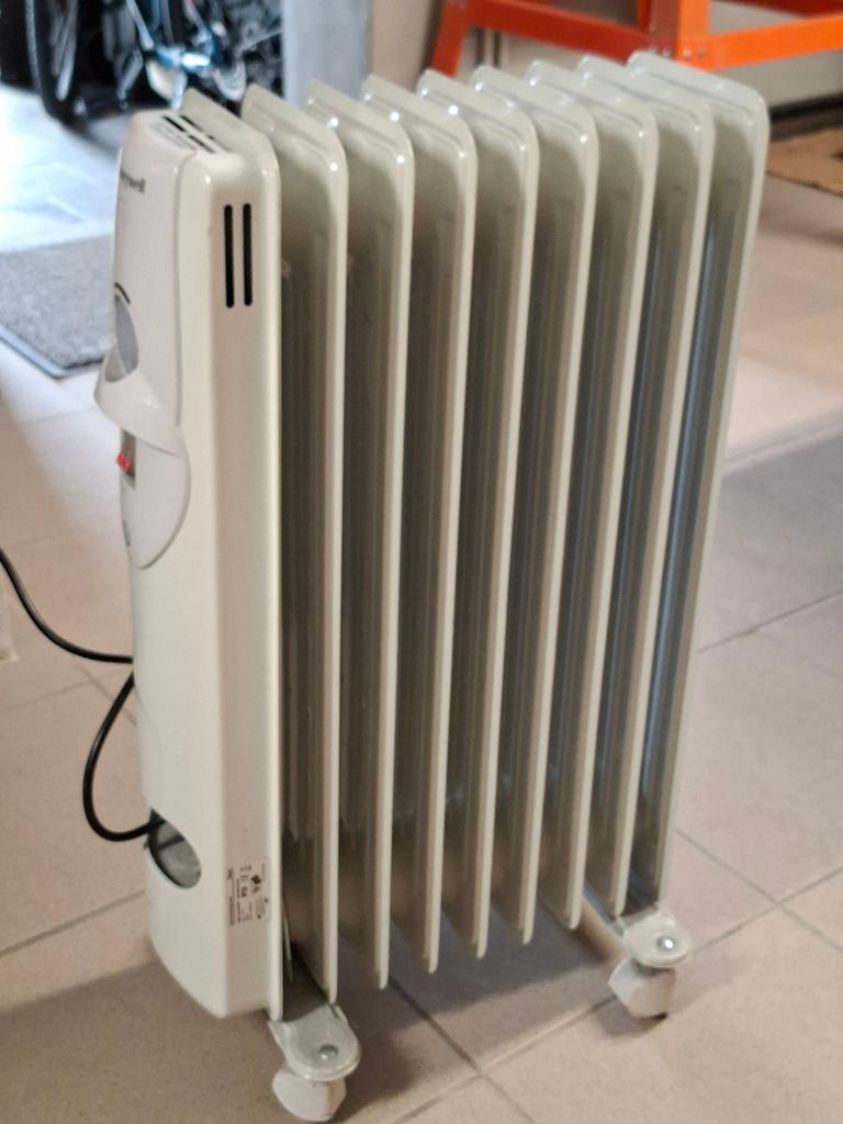 RADIATEUR ELECTRIQUE BAIN D'HUILE, Bricolage & Construction, Chauffage & Radiateurs, 800 watts ou plus, Moins de 60 cm, Enlèvement