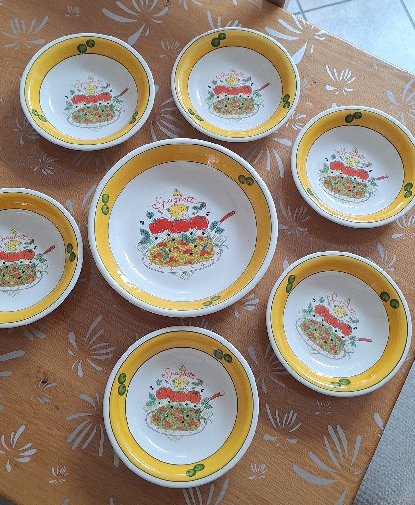 Spaghettiset, Ophalen, Gebruikt, Overige stijlen, Compleet servies