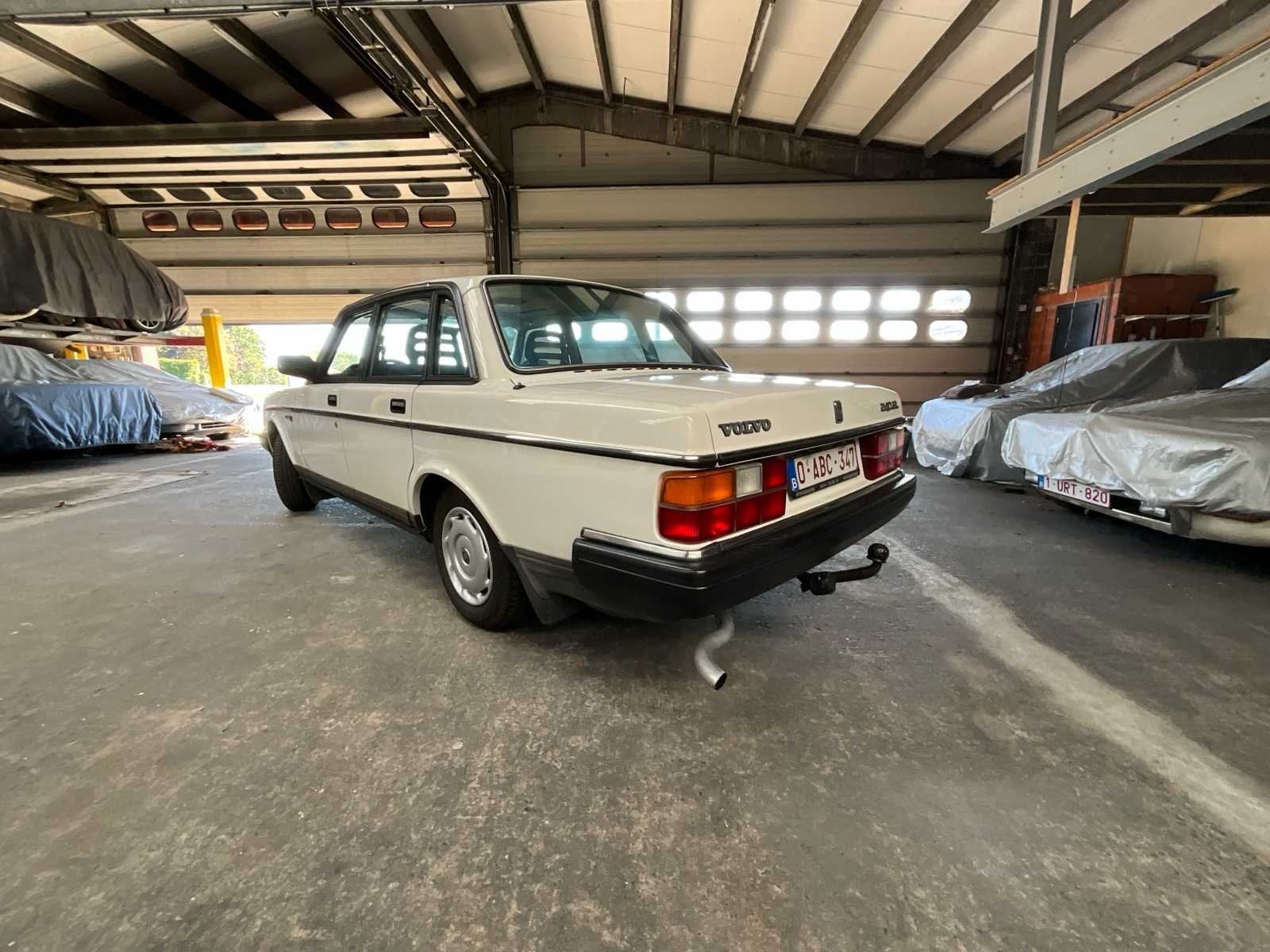 VOLVO 240 1987, Achat, Entreprise, Autre carrosserie, Automatique