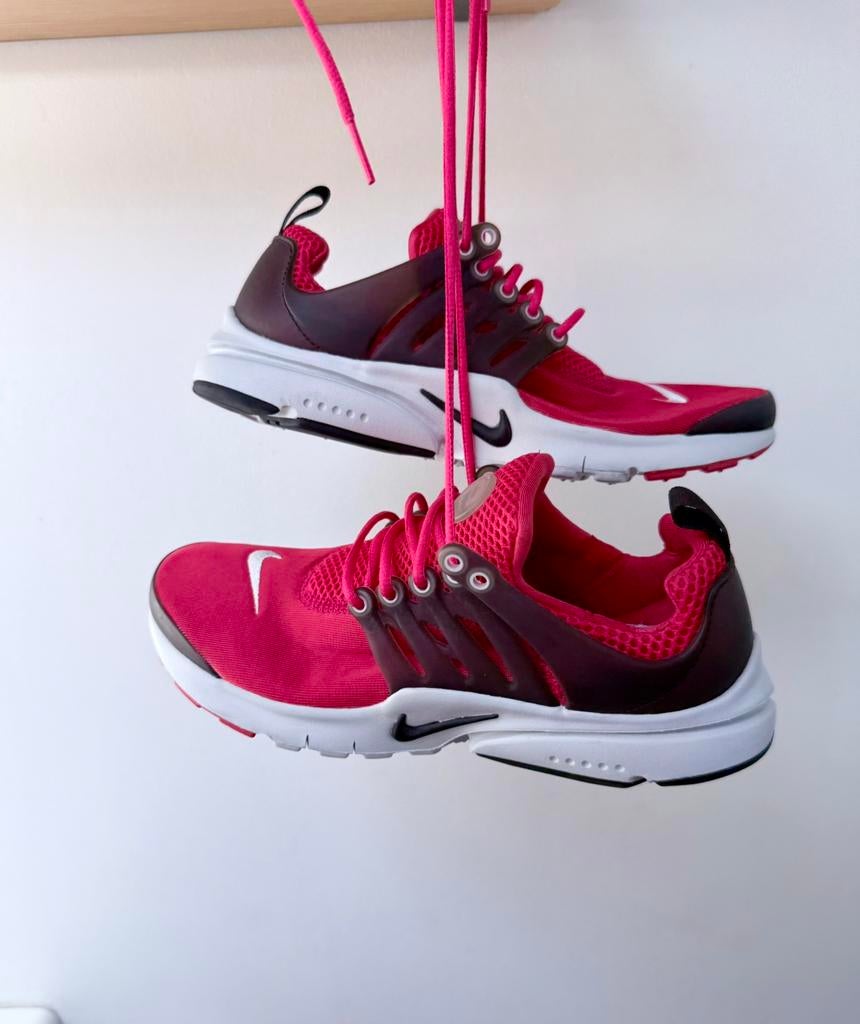 Basket nike rouge toutes neuves, Enlèvement ou Envoi, Sneakers et Baskets, Neuf, Rouge
