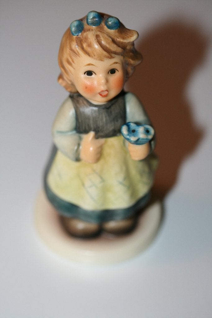 Beeldje Hummel Goebel 761 - From the heart, Verzamelen, Ophalen of Verzenden, Hummel