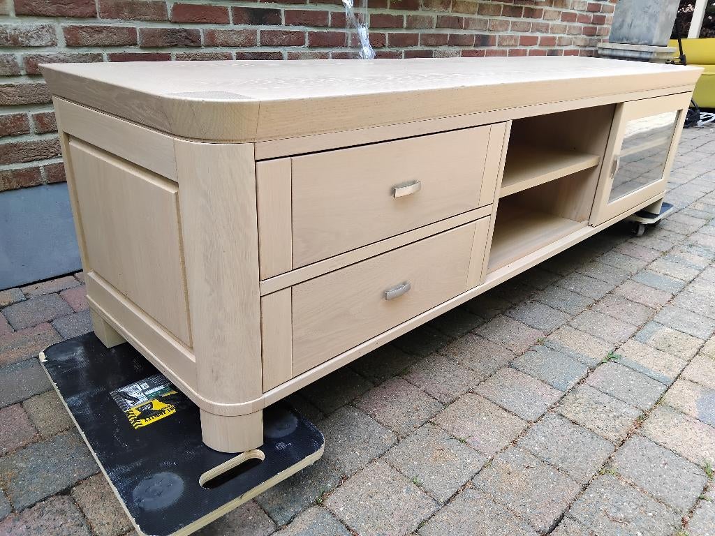 prachtig eiken groot TV meubel 195 cm, Huis en Inrichting, Ophalen, Zo goed als nieuw