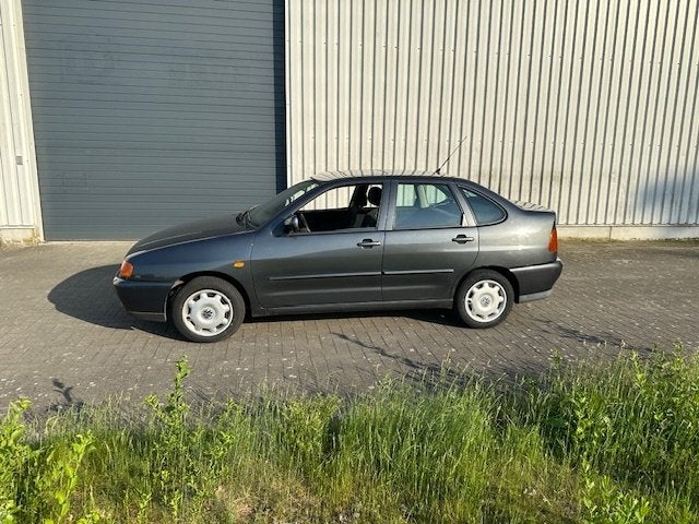 VW POLO, Auto's, Voorwielaandrijving, 4 deurs, Stof, Bedrijf