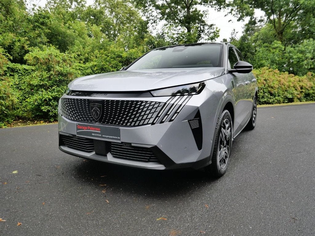 Peugeot 3008 GT Hybrid 145 e- DCS6 (bj 2025, automaat), Auto's, Gebruikt, 1199 cc, 136 pk, 124 g/km