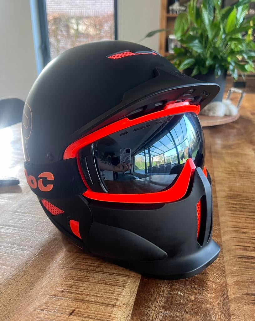 Snowboard/ ski helm, Ophalen, Zo goed als nieuw, Helm of Bescherming