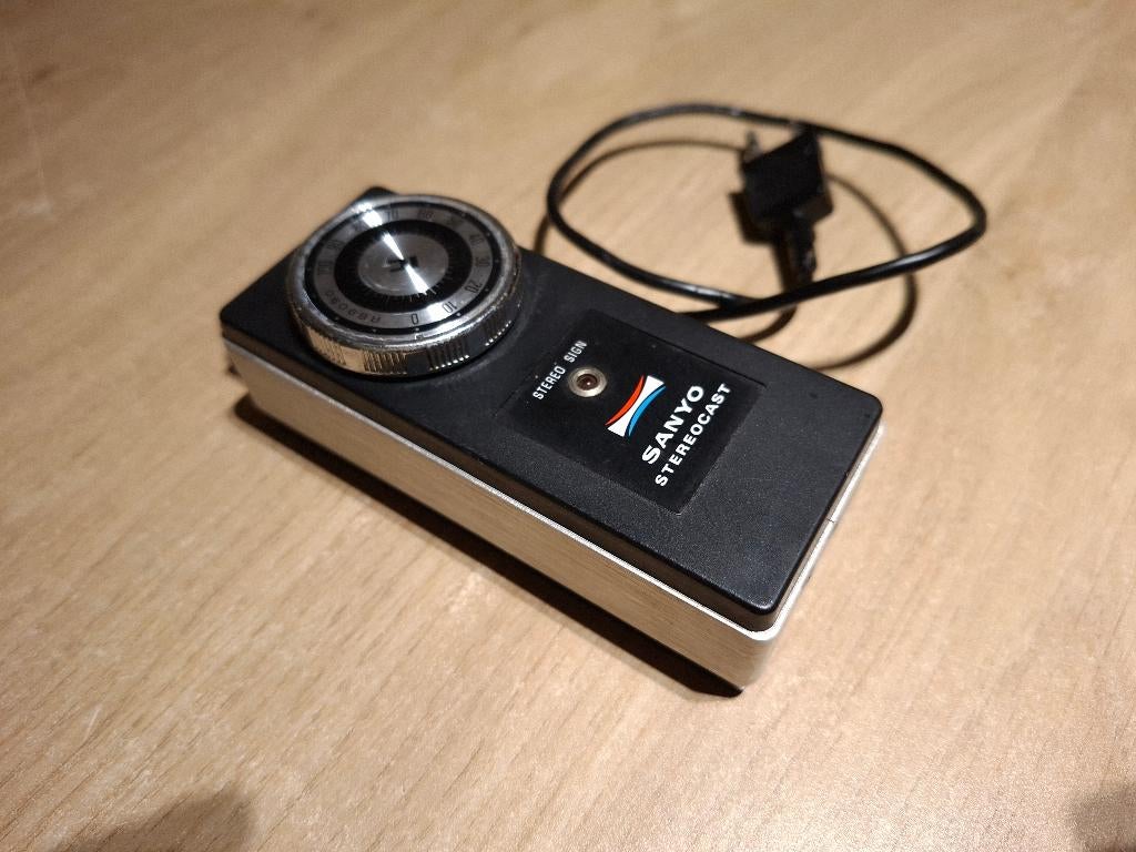 Sanyo RB9000 Stereocast headphone amplifier, Ophalen of Verzenden, Gebruikt, Overige merken