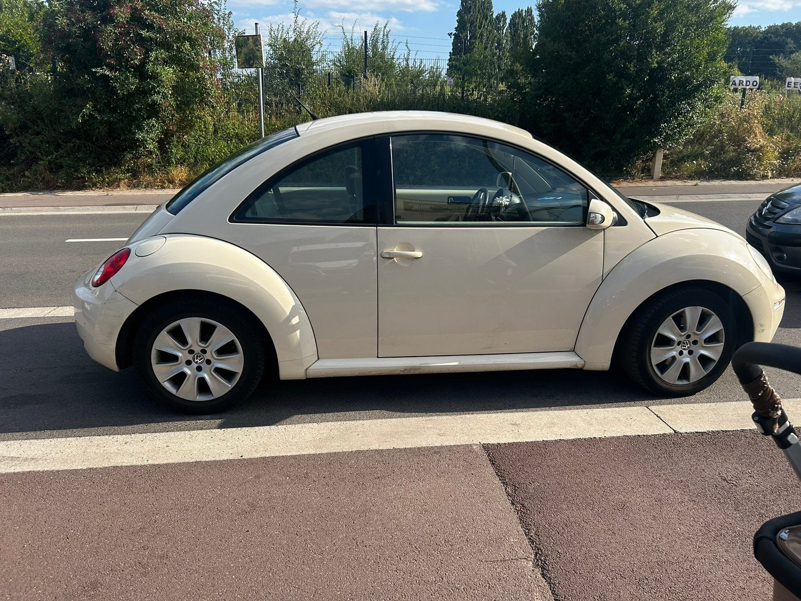 Volkswagen 2008 - 120 000 km, 75 kW, Achat, 1277 kg, Coccinelle