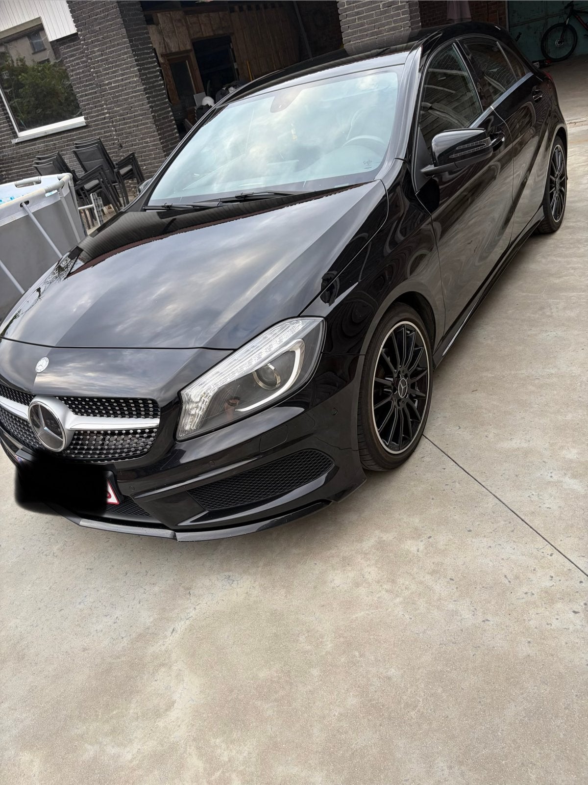 Mercedes a160 benzine 132*** km’s, Auto's, 1600 cc, Zwart, Handgeschakeld, 5 deurs