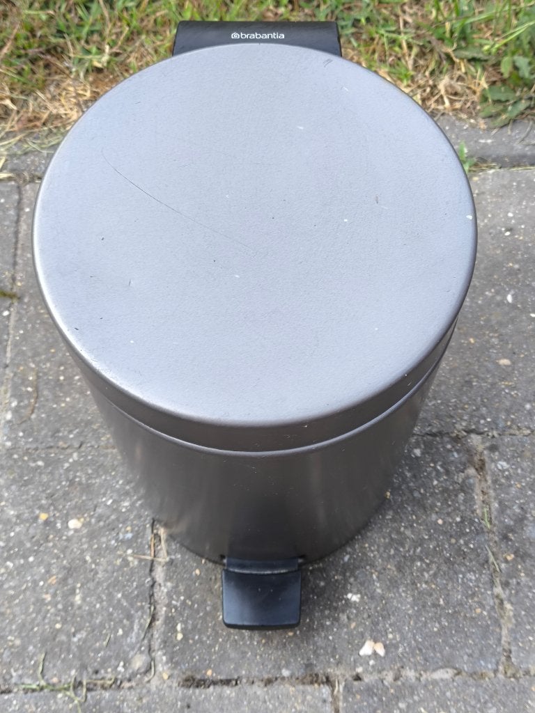 Vuilbak pedaalemmer Brabantia 3 liter, Huis en Inrichting, Woonaccessoires | Prullenbakken, Ophalen, Inox, Met pedaal, Zo goed als nieuw