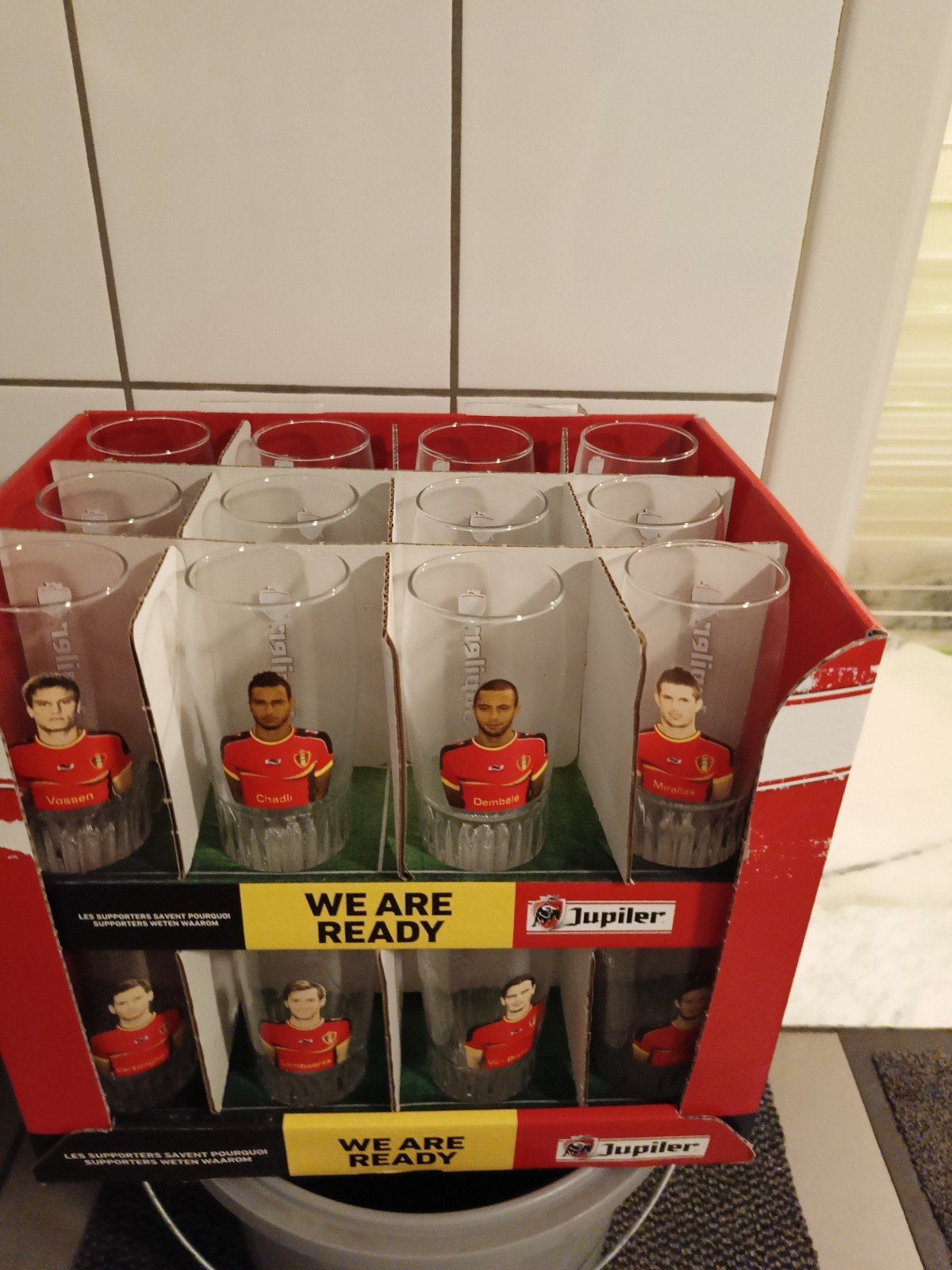 24 Jupiler bierglazen Rode Duivels, Verzamelen, Ophalen, Nieuw, Bierglas