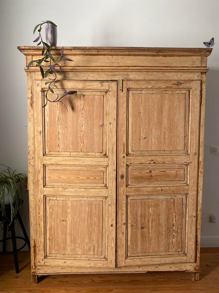 Authentieke kast, Ophalen