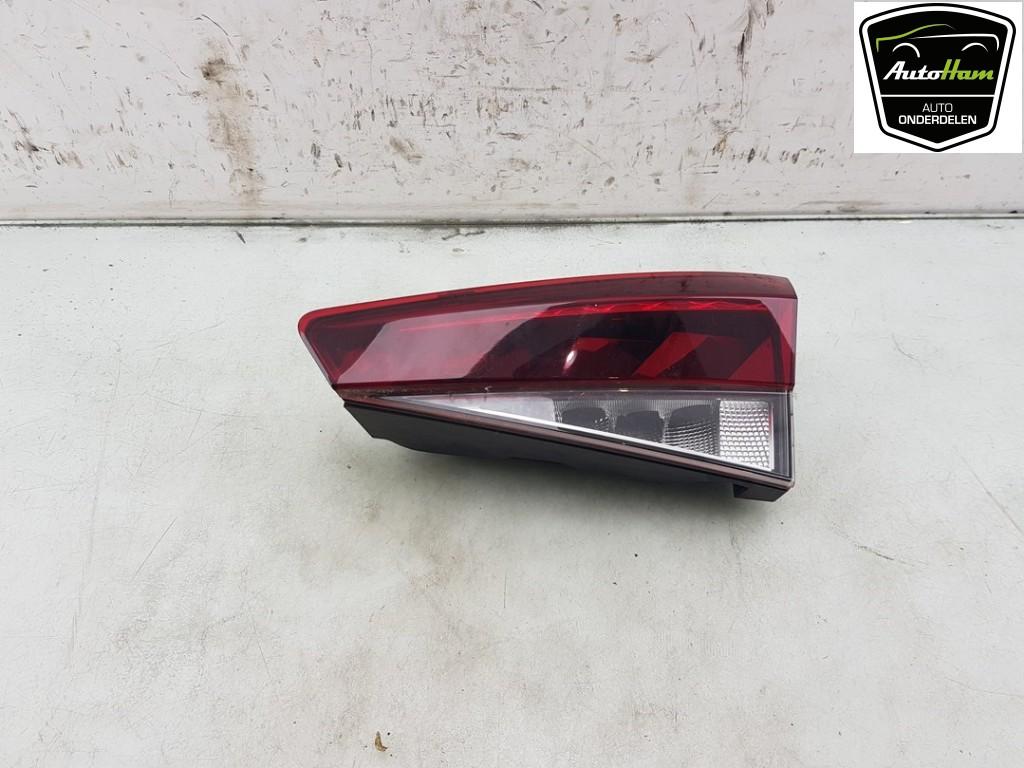 REFLECTOR ACHTERKLEP Skoda Fabia IV (PJ3) (|6VE945094A|), Gebruikt, Skoda