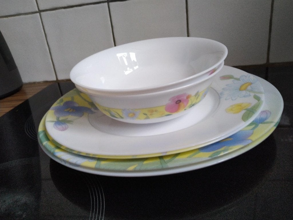 vaisselle arcopal - 2 x 3 pièces, Enlèvement ou Envoi, Utilisé, Autres marques, Assiettes(s)