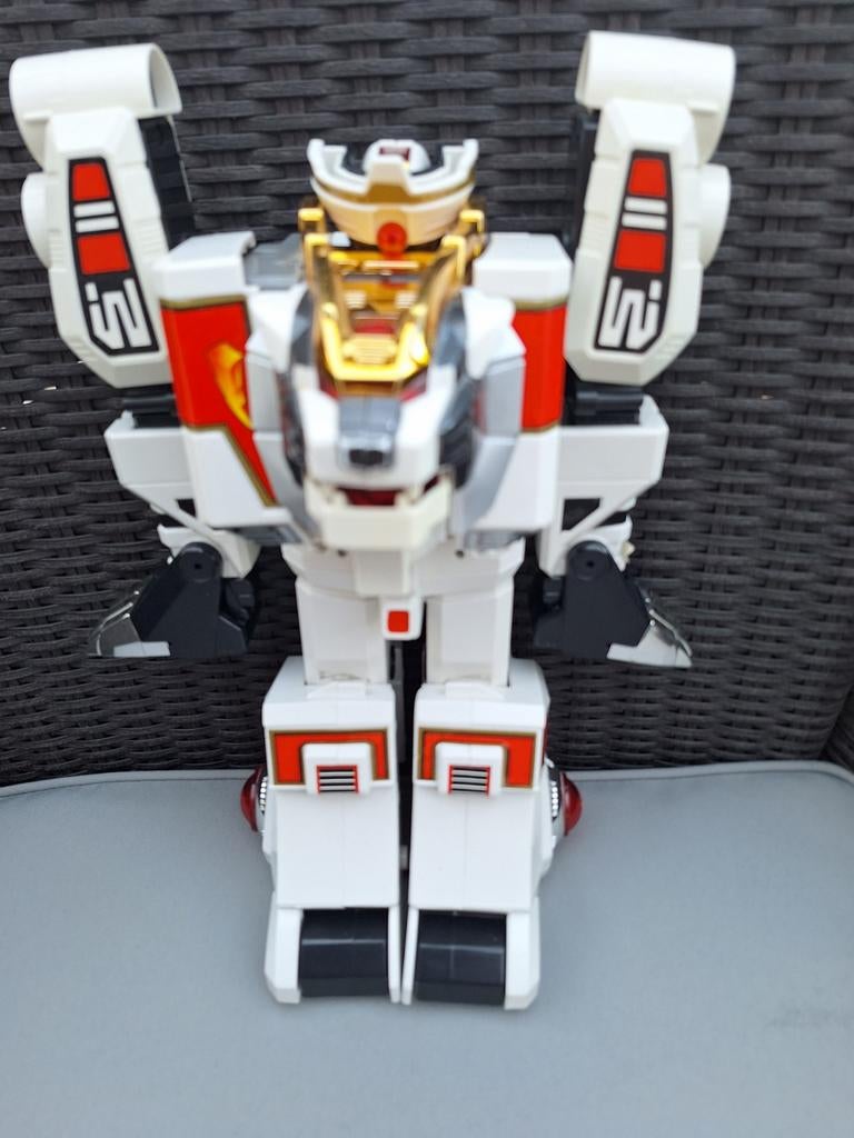 Power Ranger, Ophalen