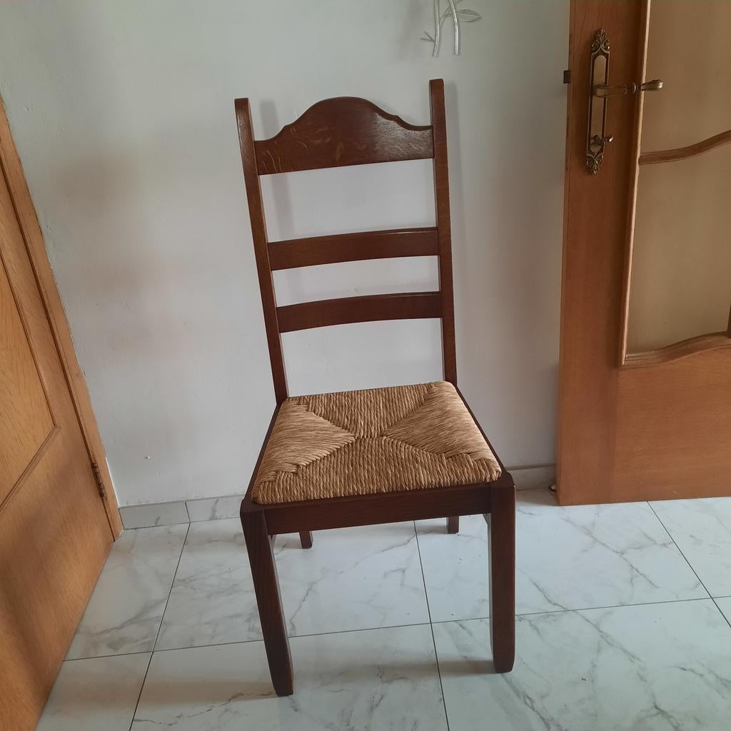 ancienne chaise cannée , des année 70, Enlèvement