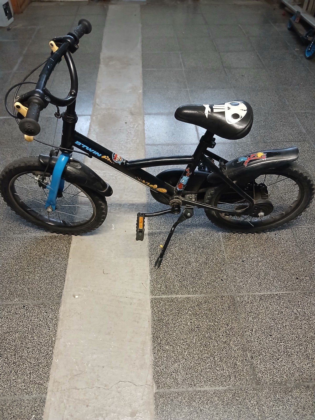 Velos, Vélos & Vélomoteurs