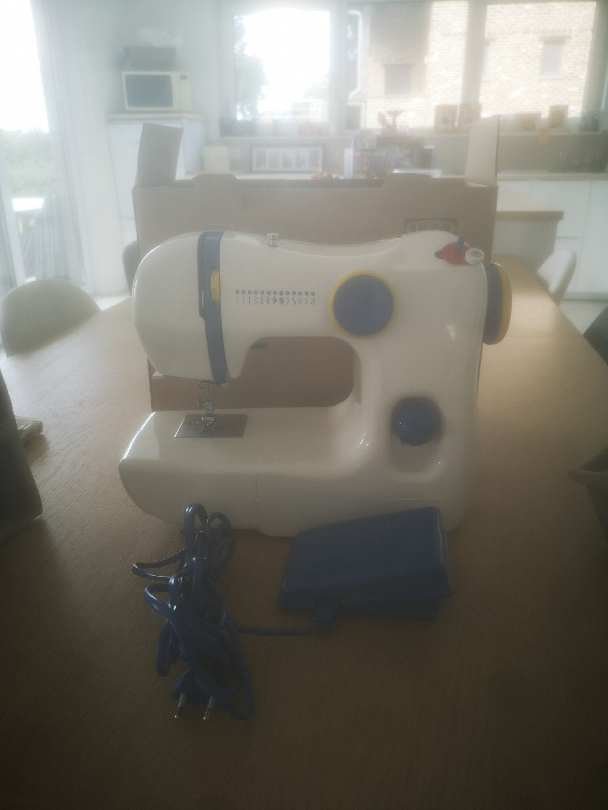 Machine à coudre Ikea neuve jamais utilisée 0498346419, Enlèvement ou Envoi
