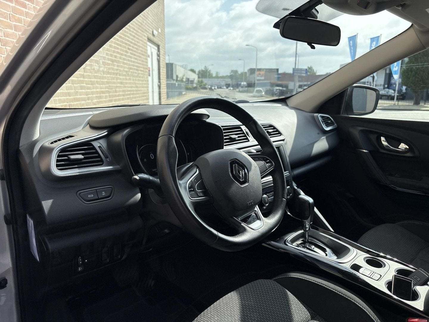 Renault Kadjar 1.2 TCe Limited Automaat | Climate | Cruise |, Autos, Renault, Achat, Entreprise, Electronic Stability Program (ESP)