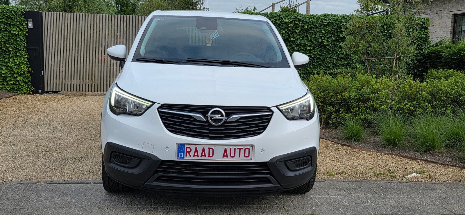 Opel crossland x 1.2 benzine _ 81kw _ automatische transmiss, Stof, 1198 cc, Wit, Bedrijf