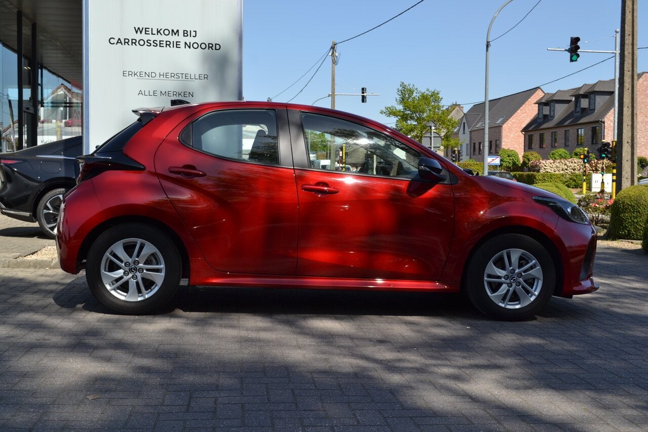 2 Full Hybrid - Centre-Line - Garantie 04/2031, https://public.car-pass.be/vhr/05141691-02ec-43f4-b134-9fbdfa758974, 1490 cc, Bedrijf