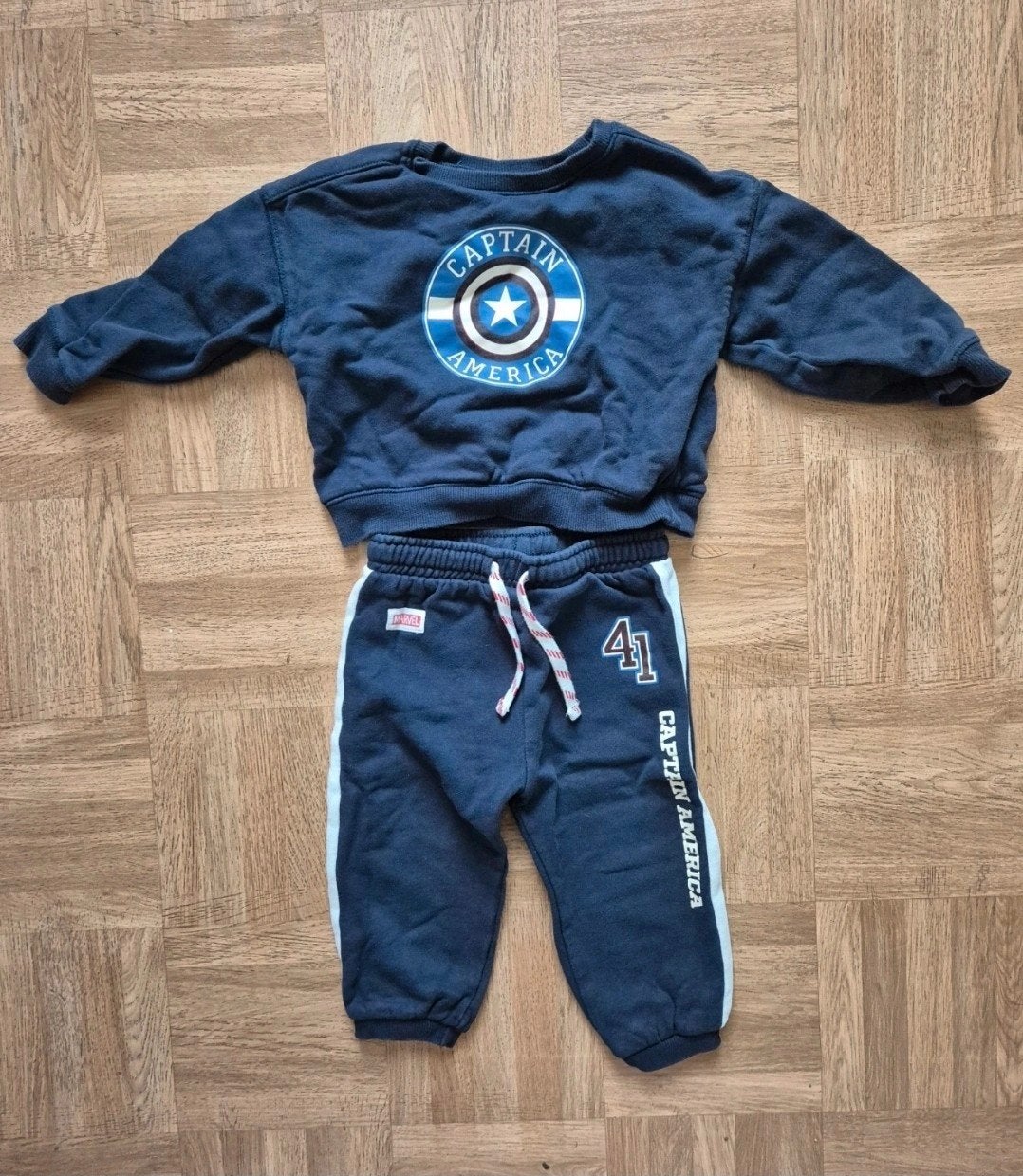 Ensemble marvel 18mois, Kinderen en Baby's, Babykleding | Maat 86, Gebruikt, Ophalen of Verzenden, Marvel, Setje