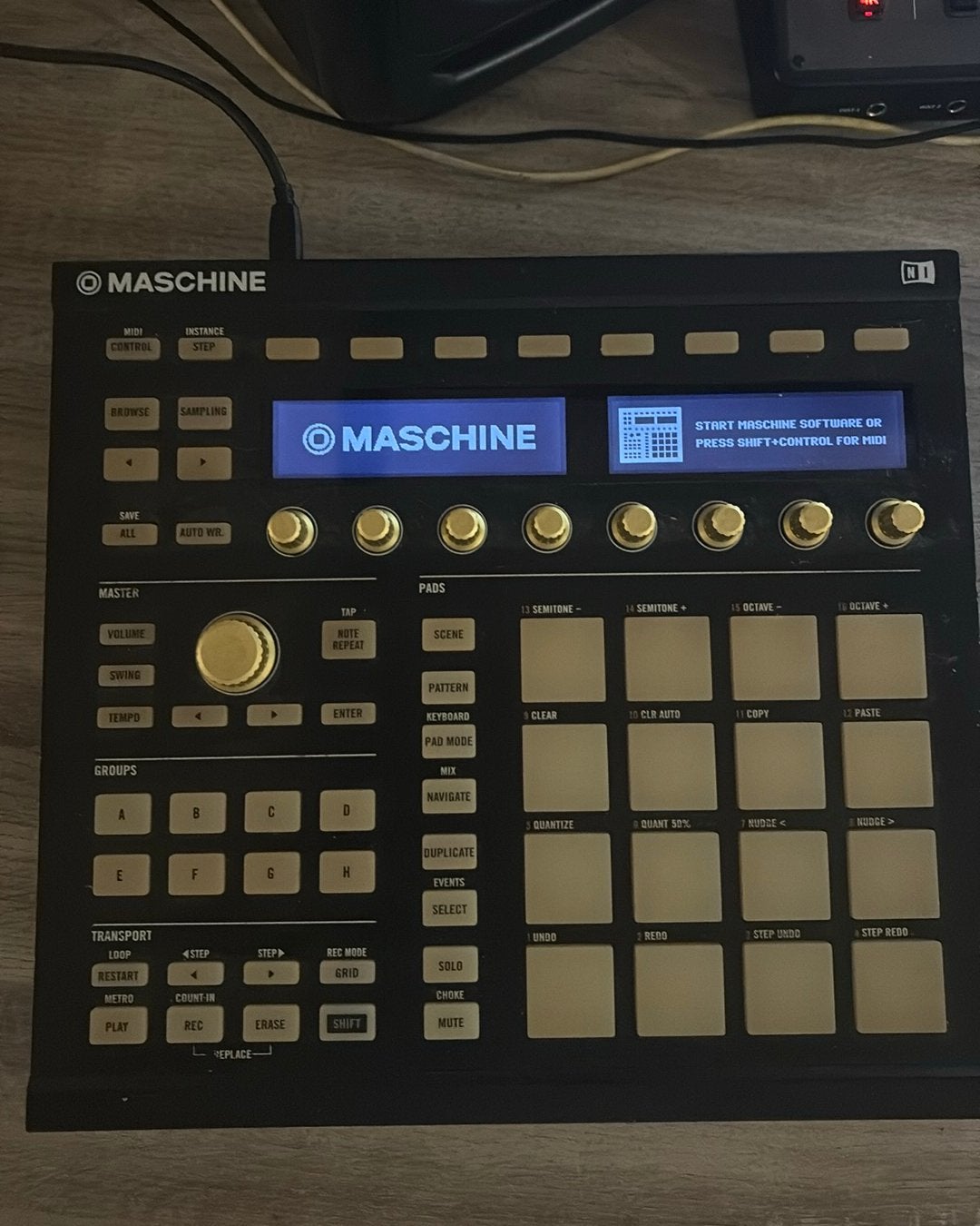 NI Maschine MK2 Black, Musique & Instruments, Enlèvement ou Envoi, Utilisé