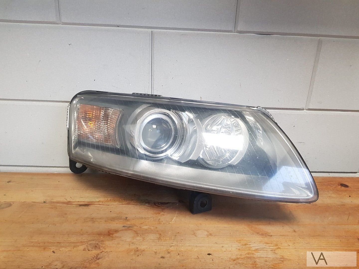 Audi A6 2004 - 2008 xenon koplamp rechts met module €150, Gebruikt, -, -, -