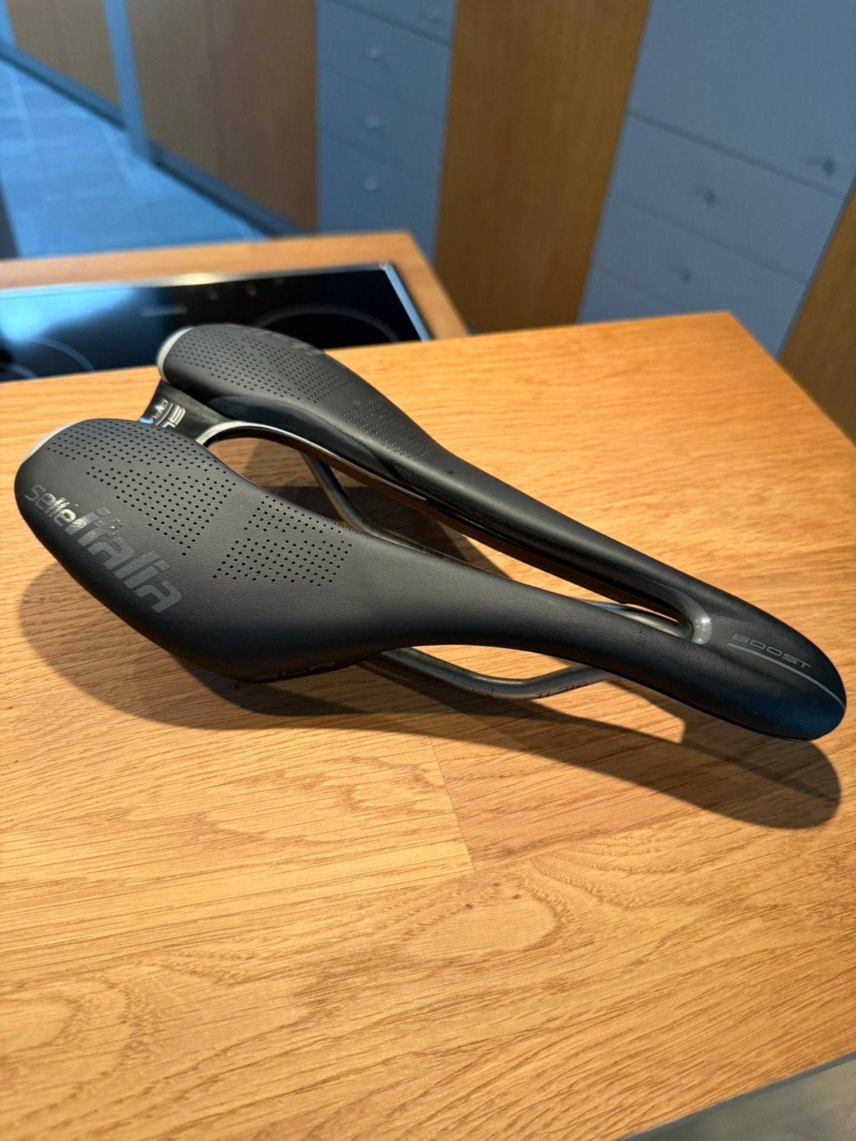 SELLE ITALIA SLR BOOST GRAVEL SUPERFLOW S3, Fietsen en Brommers, Fietsonderdelen, Ophalen of Verzenden, Zo goed als nieuw