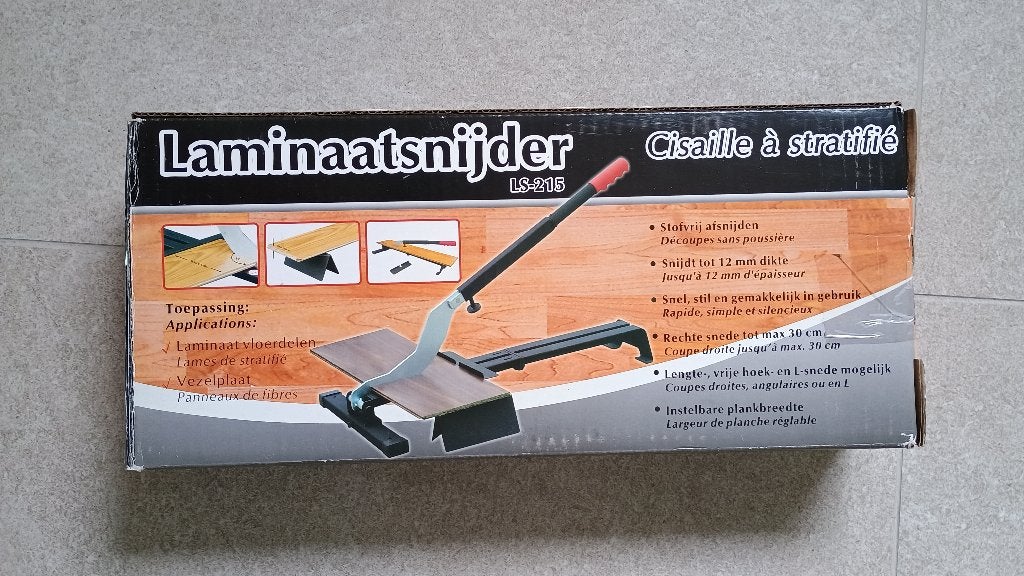 Laminaatsnijder, Doe-het-zelf en Bouw, Ophalen, Zo goed als nieuw, Snijgereedschap