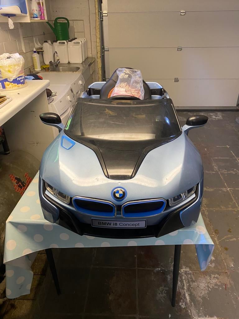 Elektrische kinderauto BMW i8, Enlèvement, Utilisé