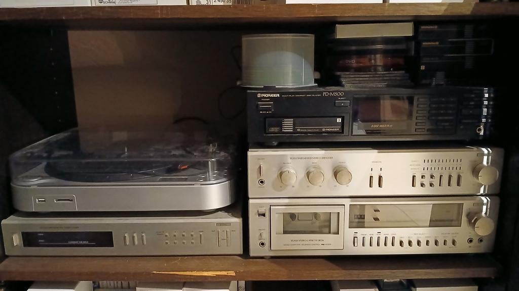 Pioneer + Sierra muziekinstallatie met 2 grote boxen, TV, Hi-fi & Vidéo, Chaîne Hi-fi, Utilisé, Lecteur CD, Tuner ou Radio, Haut-parleurs