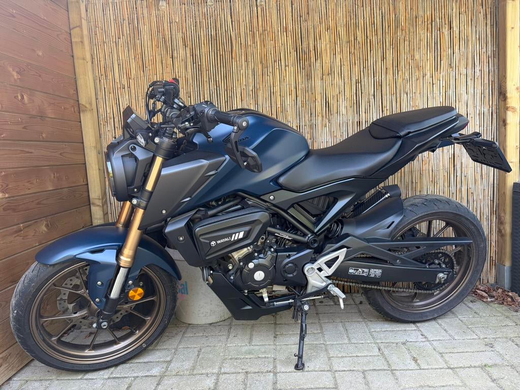 Honda cb 125 r, Particulier