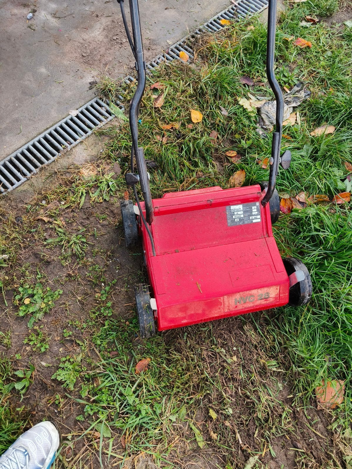 verticuteer machine, Ophalen