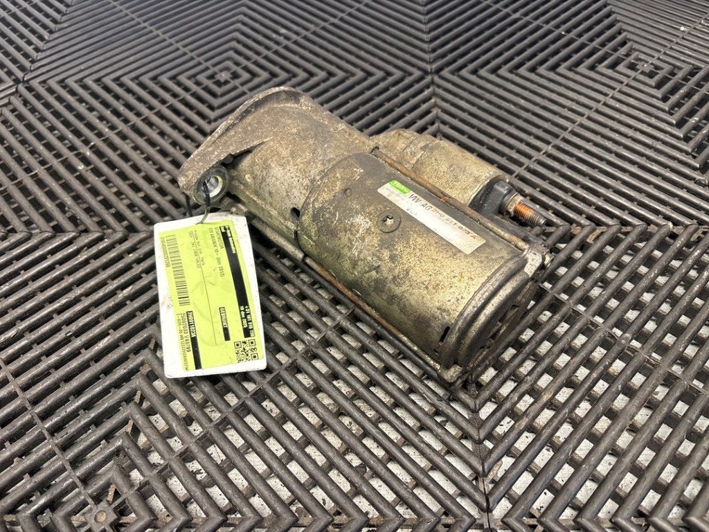 STARTMOTOR Amarok (|2H0911023A|2H0911023N|2H0911023F|), Auto-onderdelen, Gebruikt, Volkswagen, Valeo, 100, rue de Courcelles
75017  Paris, FR